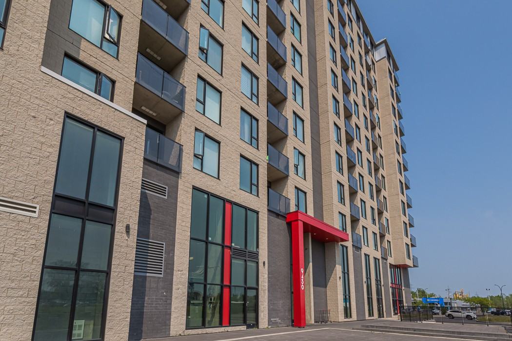 9430 Boul. Lacordaire - Photo 3 of 36