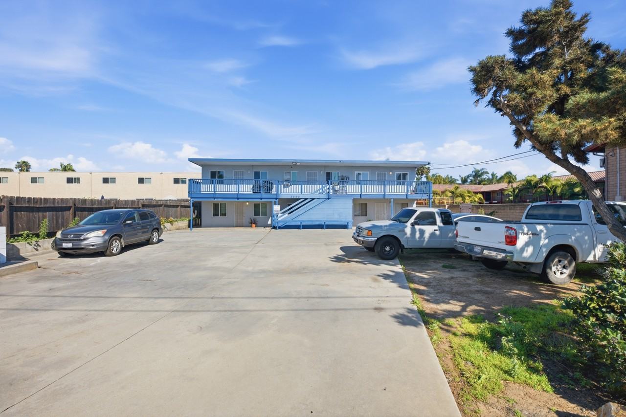 3640 Pio Pico Drive - Photo 2 of 22