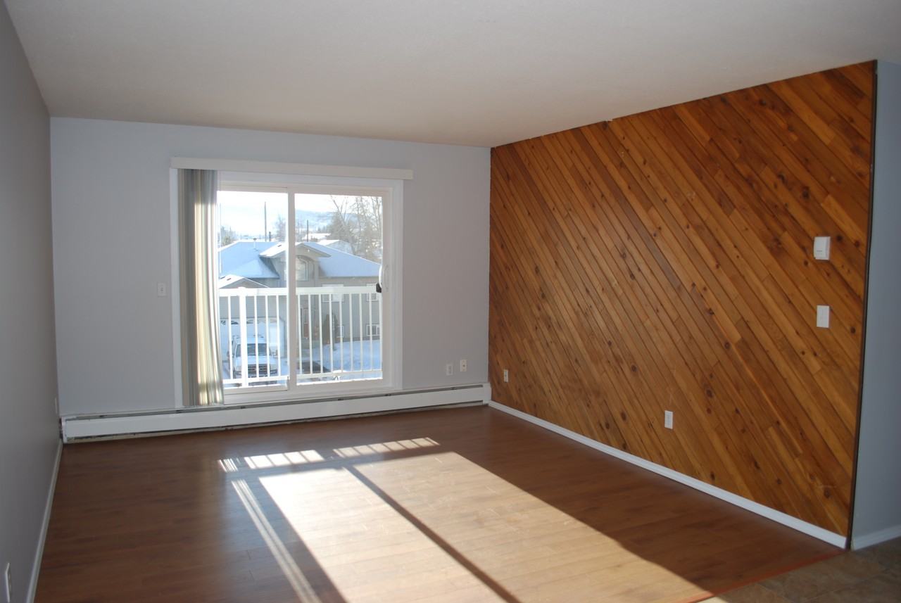 Heritage House - Photo 5 of 13