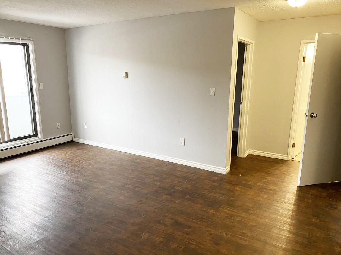 Squires Court - Photo 7 of 9