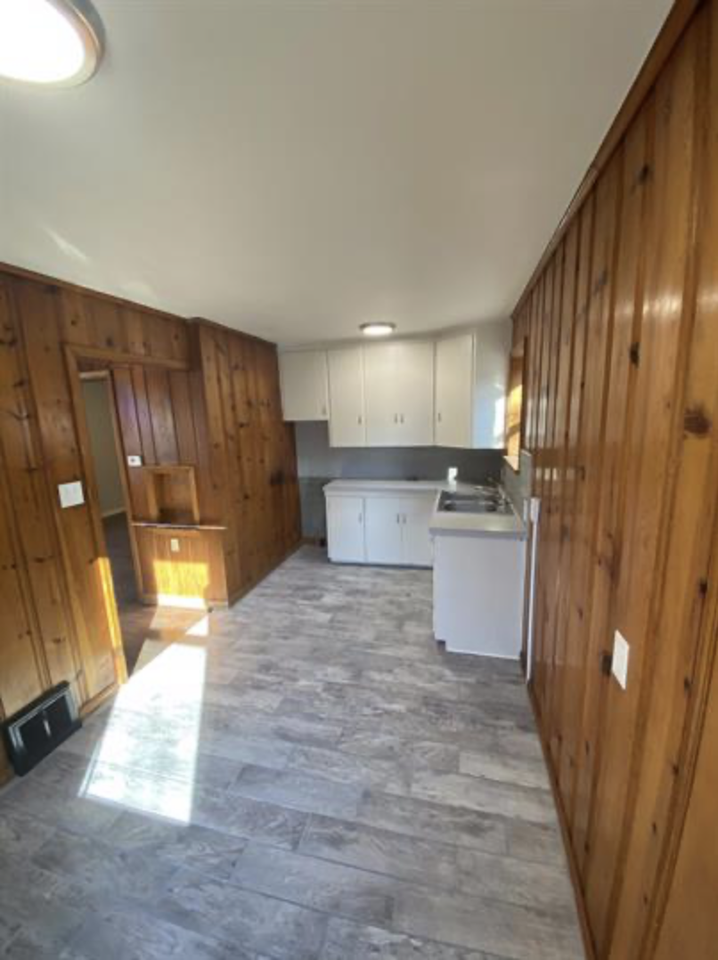 719 South 4th Street - Photo 2 of 7