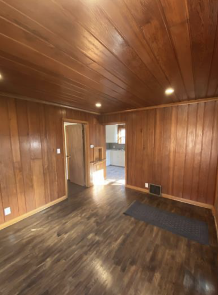 719 South 4th Street - Photo 6 of 7