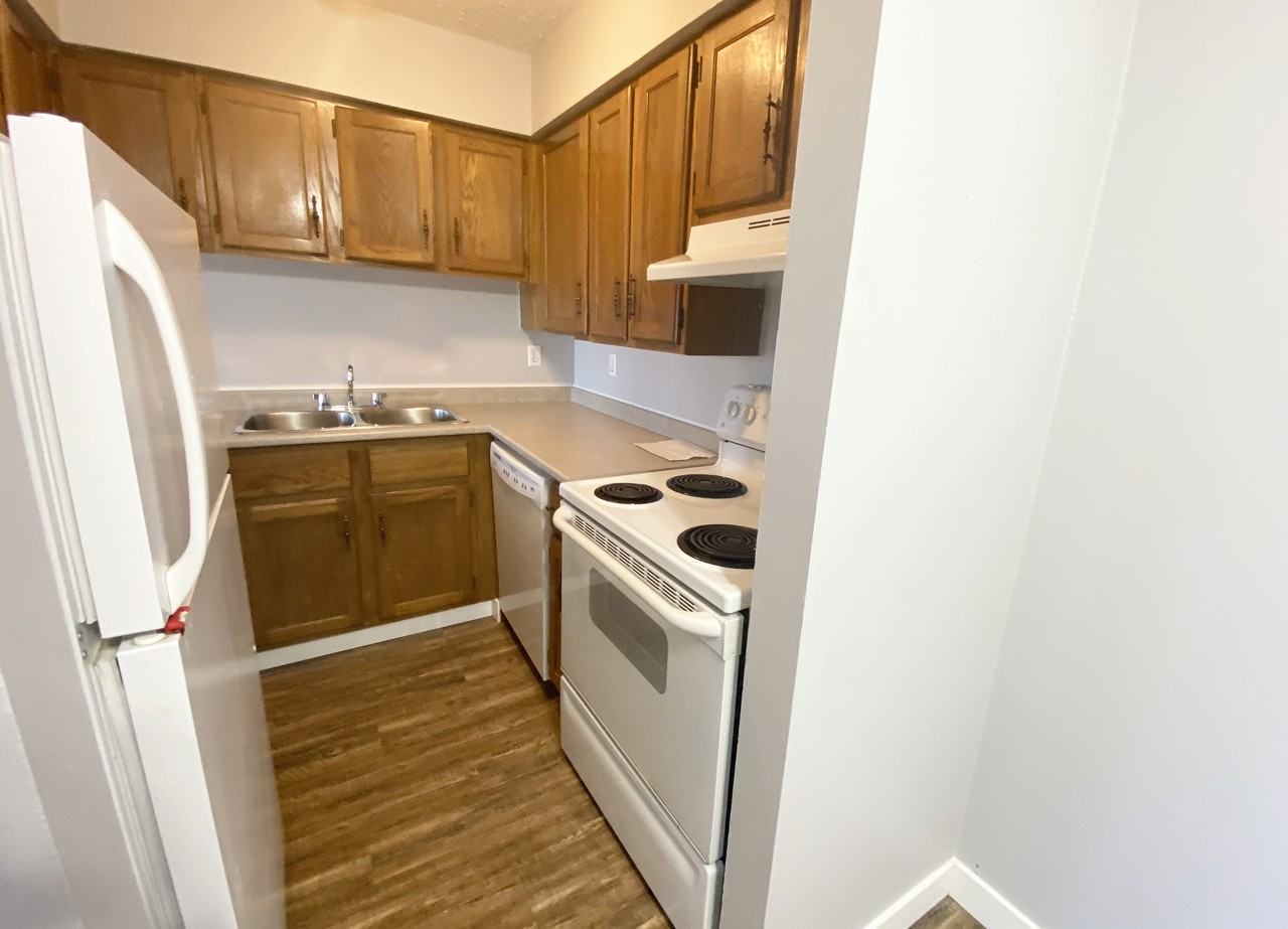 Marquis Centre - Photo 5 of 15