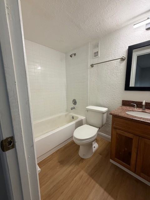 1413 Catherine Street - Photo 2 of 6