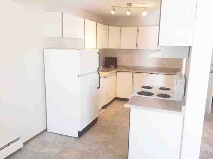 Robinson Mews - Photo 4 of 8