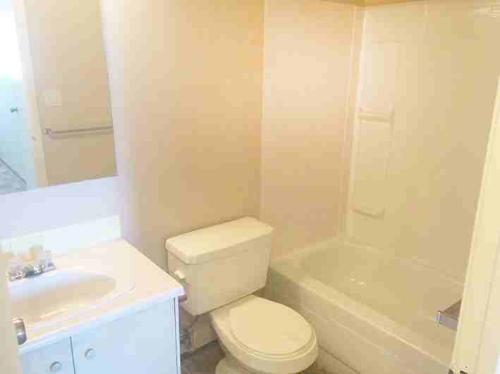 Robinson Mews - Photo 7 of 8