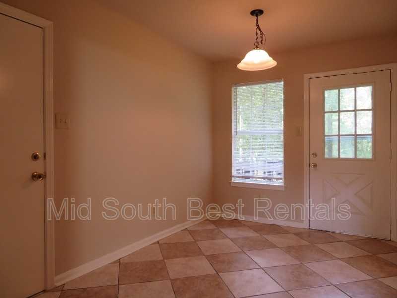 7405 Deer Meadow Dr - Photo 4 of 8