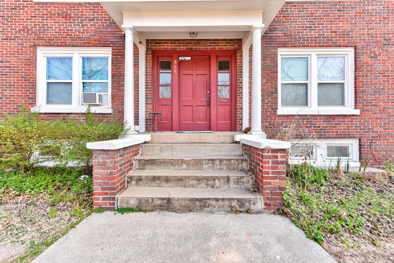 311 South Webster Avenue - Photo 2 of 22