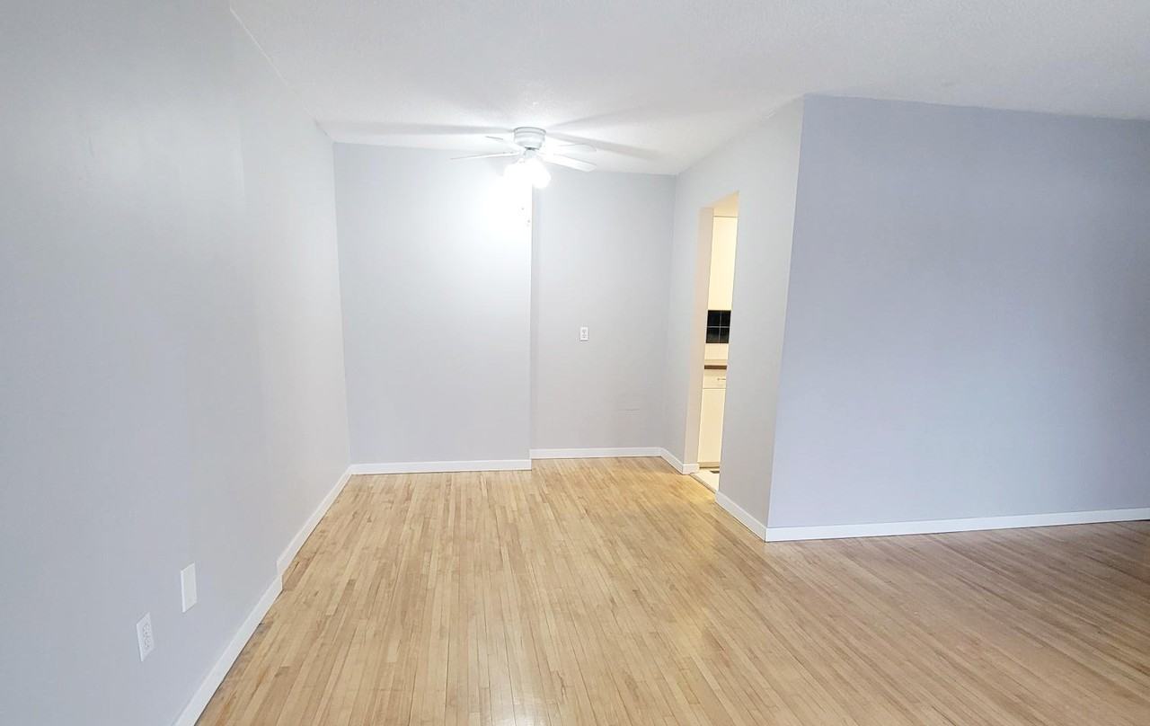 Cedar Tower - Photo 6 of 13