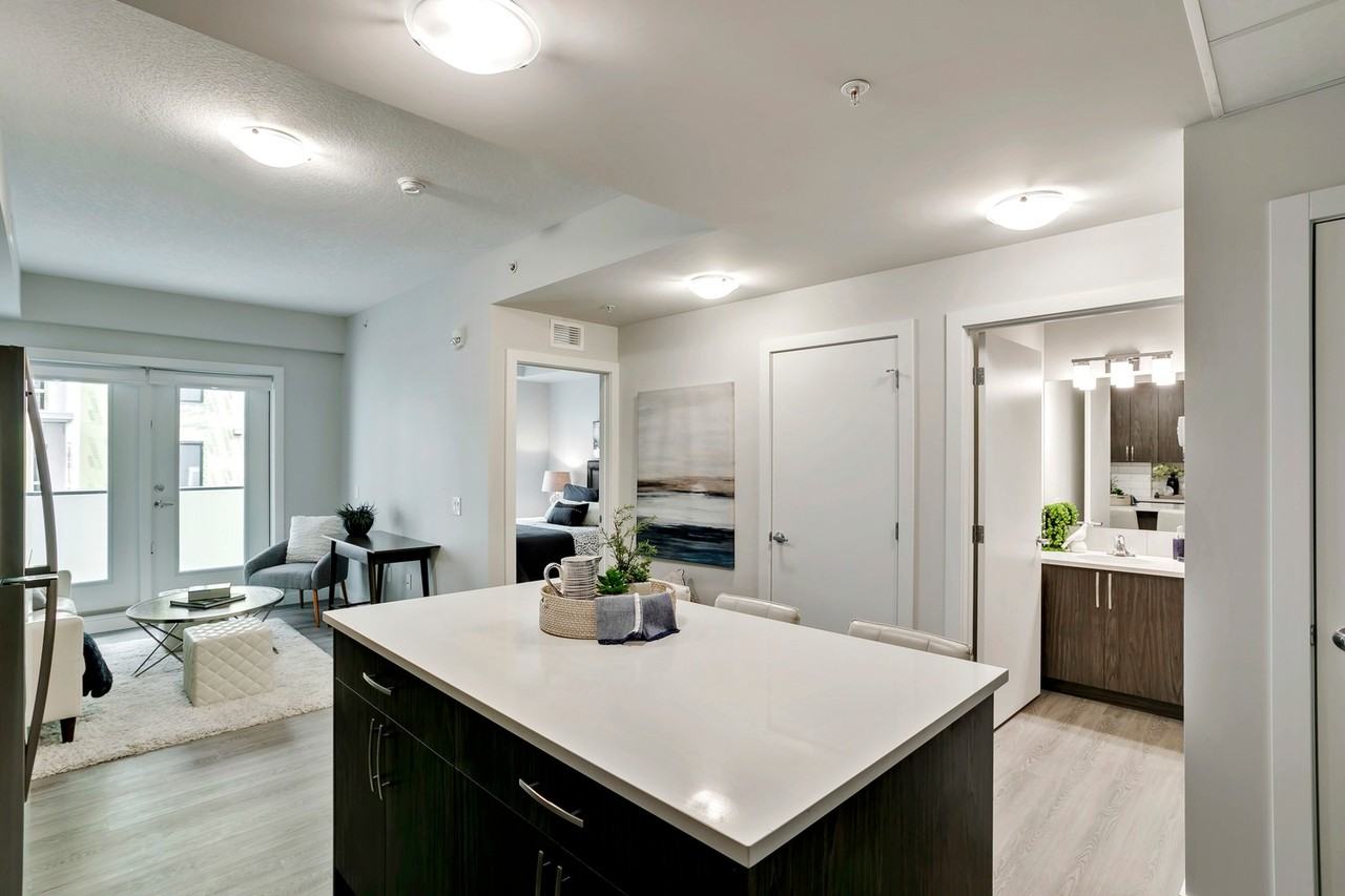 7711 Macleod Trail SW - Photo 3 of 16