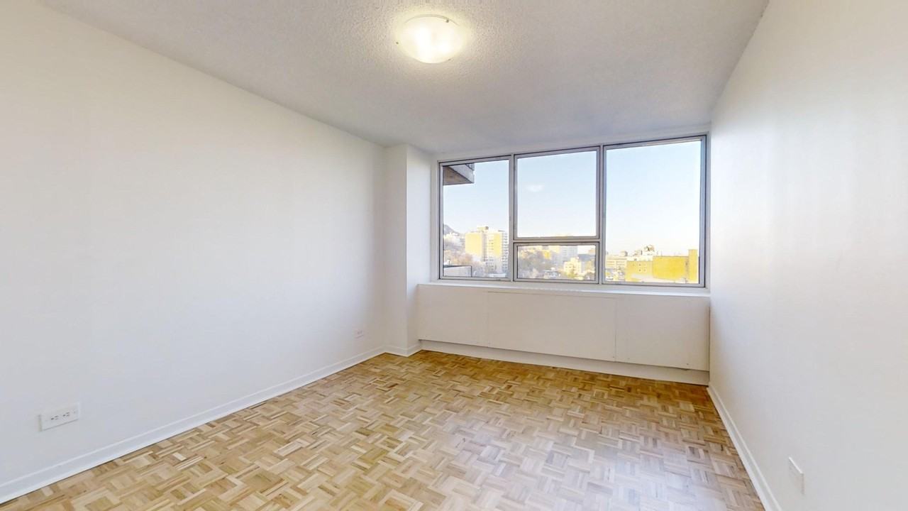 1550 Av Du Docteur-Penfield — photo 3
