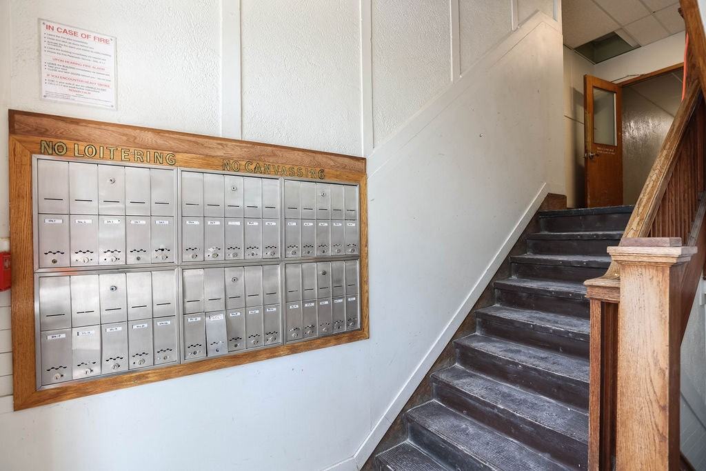 SPARLING APARTMENTS - Photo 6 of 43