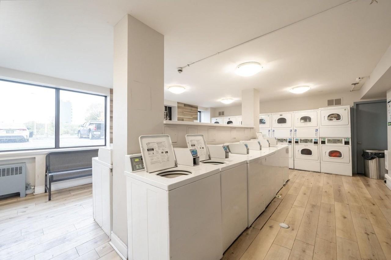 468 Ottawa Street North, Hamilton - Photo 3 of 9