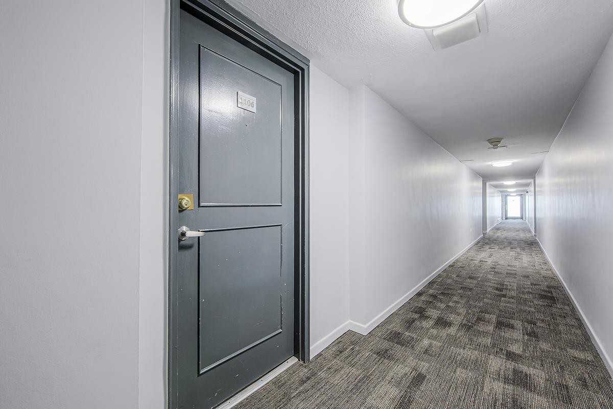 1249 North Shore Boulevard, East - Photo 6 of 41