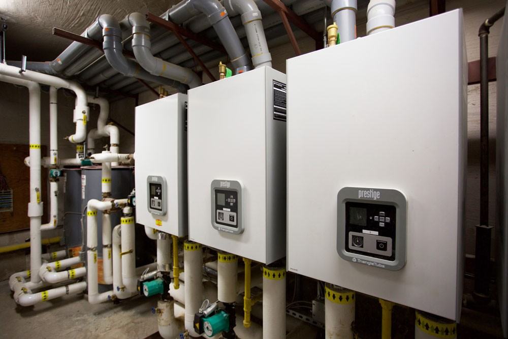 Pine Allard Properties - Photo 4 of 37