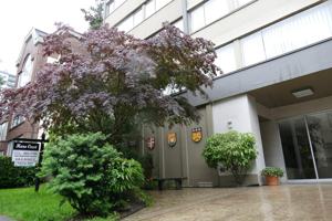 featured image of 1246 Haro St