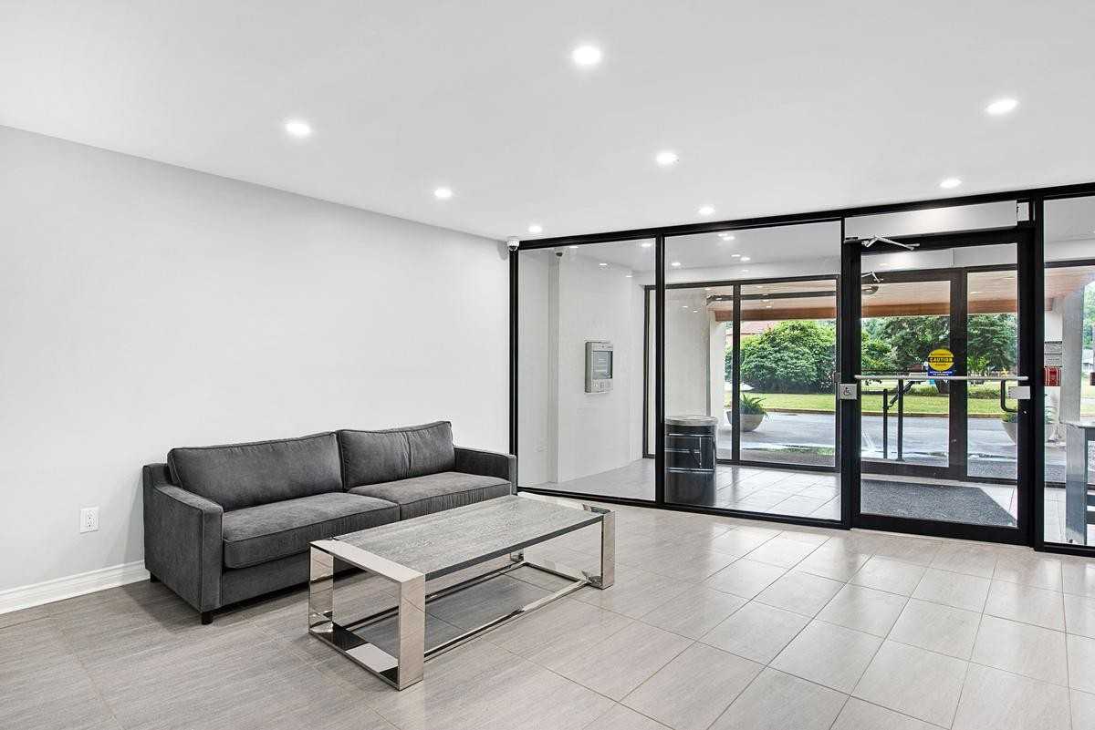 250 Lake Street - Photo 7 of 11