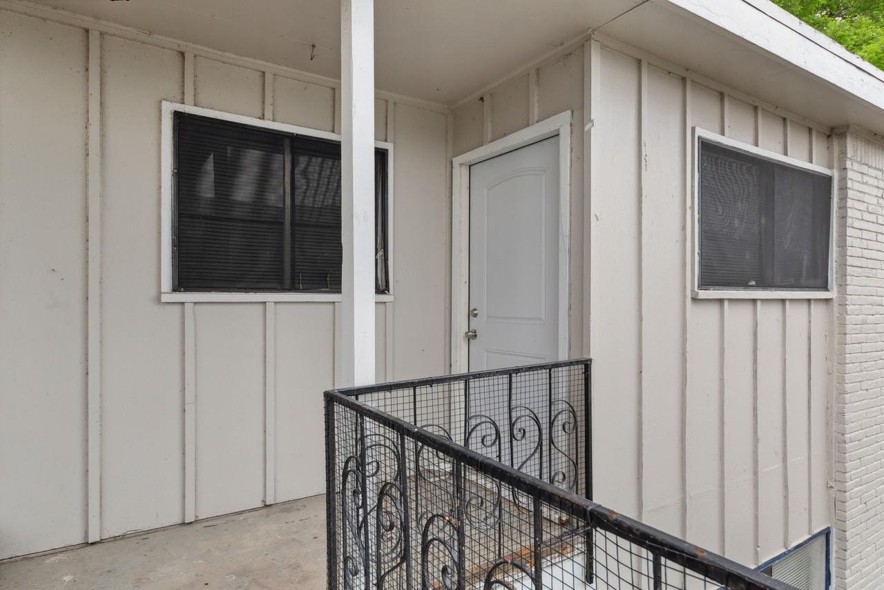 3906 Video Street - Photo 6 of 8