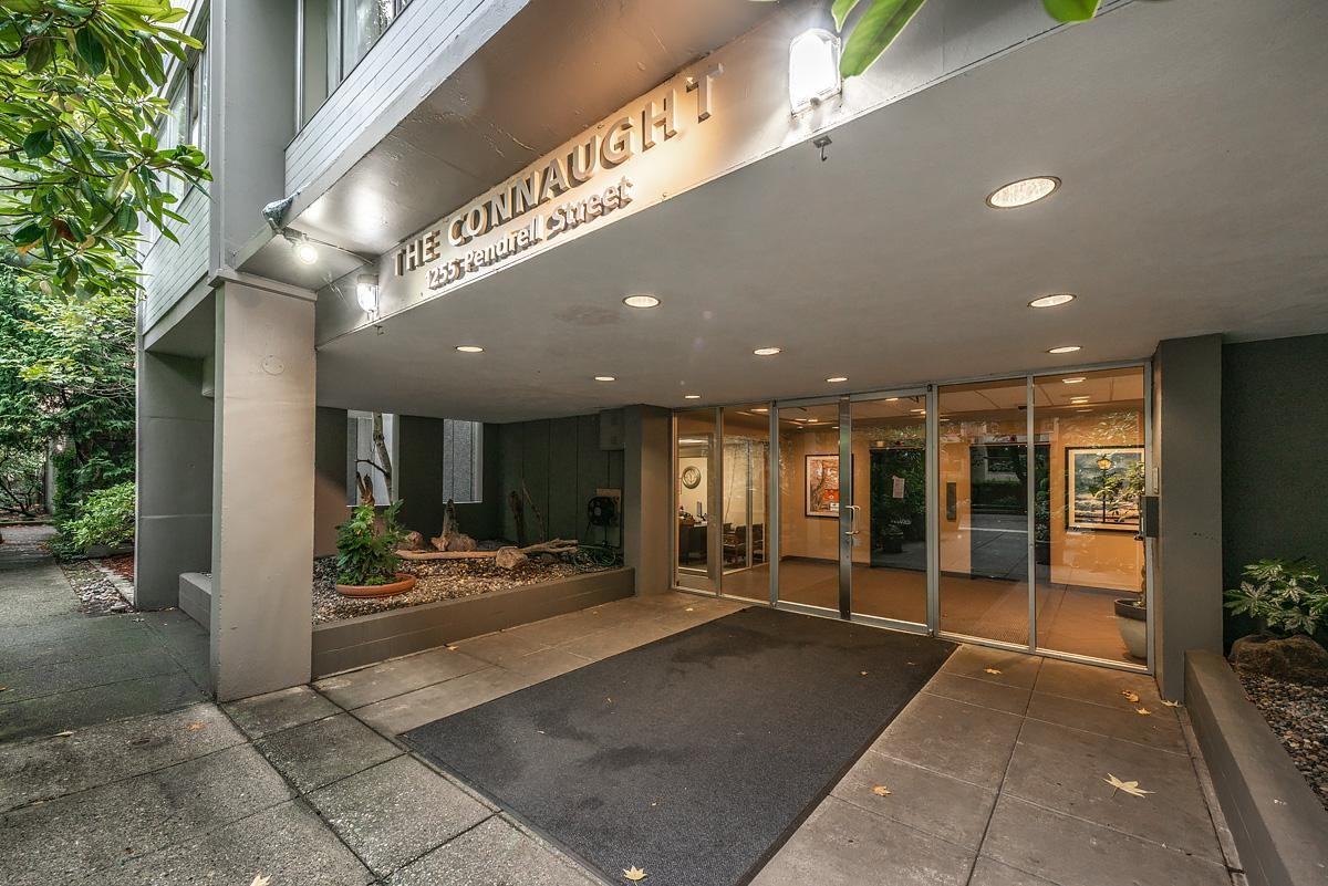 1255 Pendrell Street - Photo 4 of 16