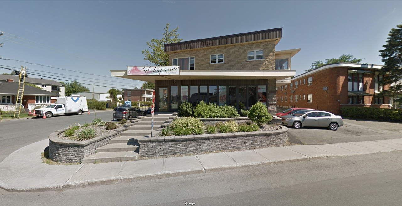 363-369 Blvd Leclerc W - Photo 3 of 35