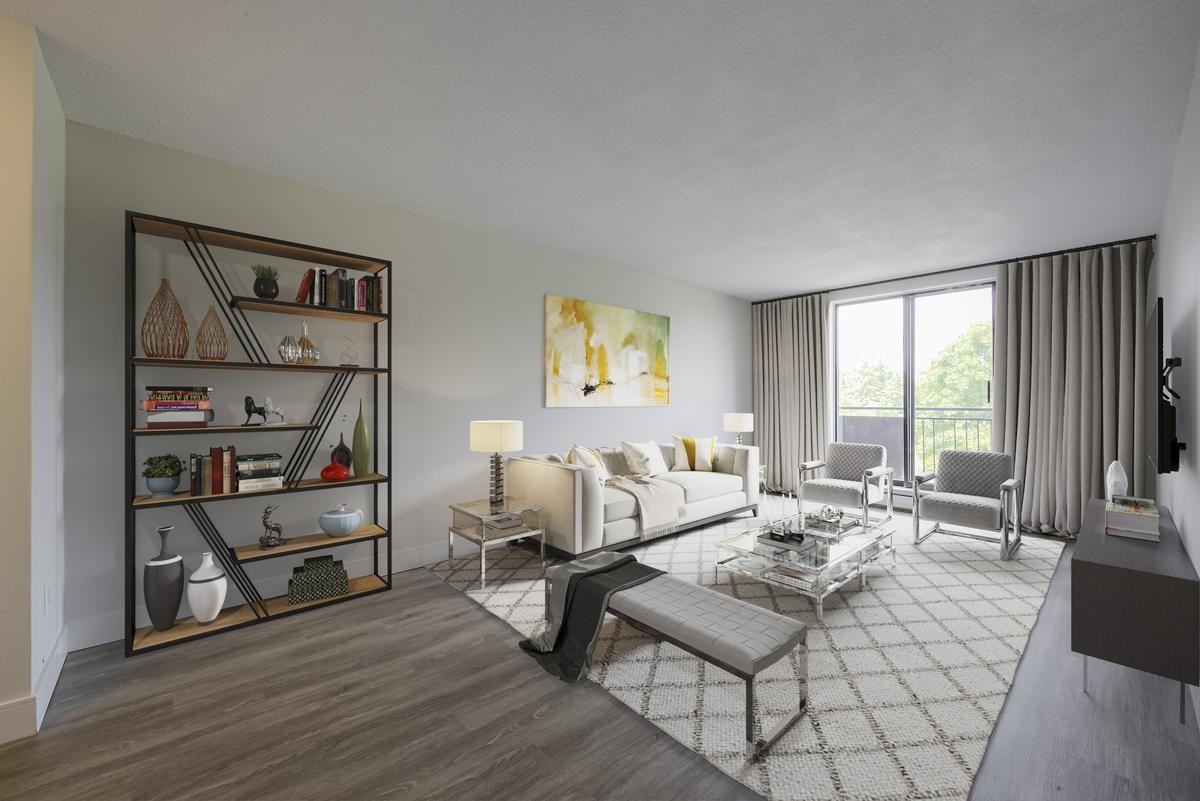 111-187 Brybeck Crescent - Photo 3 of 13