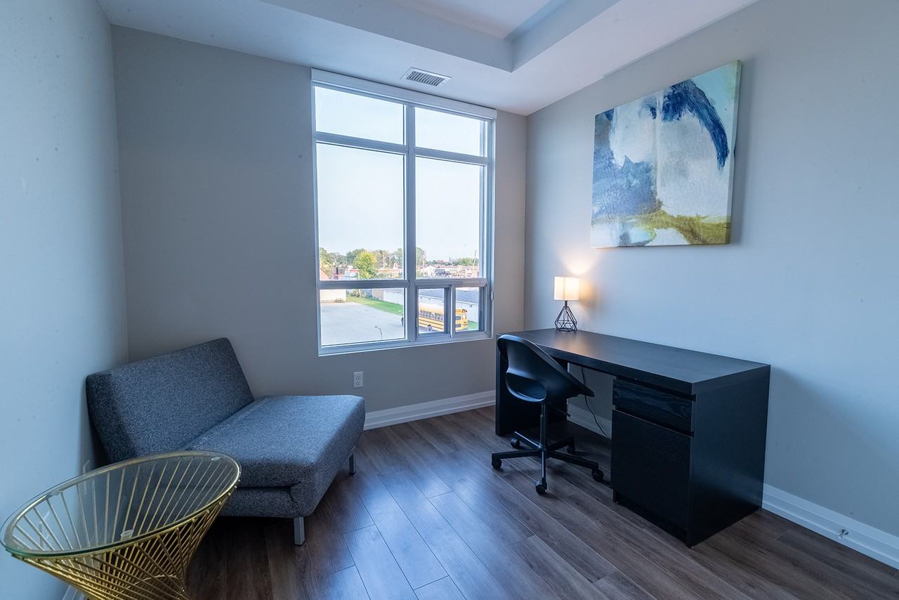 6289 McLeod - Photo 7 of 45