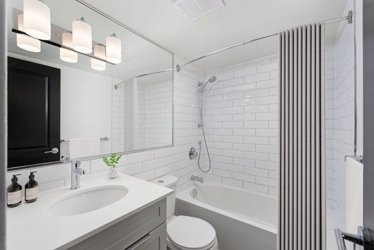 100 Dundas St E - Photo 6 of 50