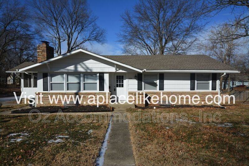 4340 W 51st St - Photo 2 of 29