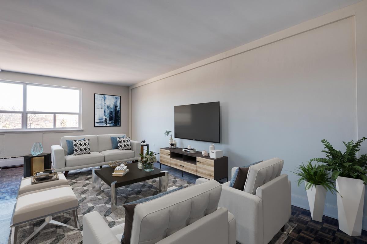 55 Park Street East - Photo 6 of 15