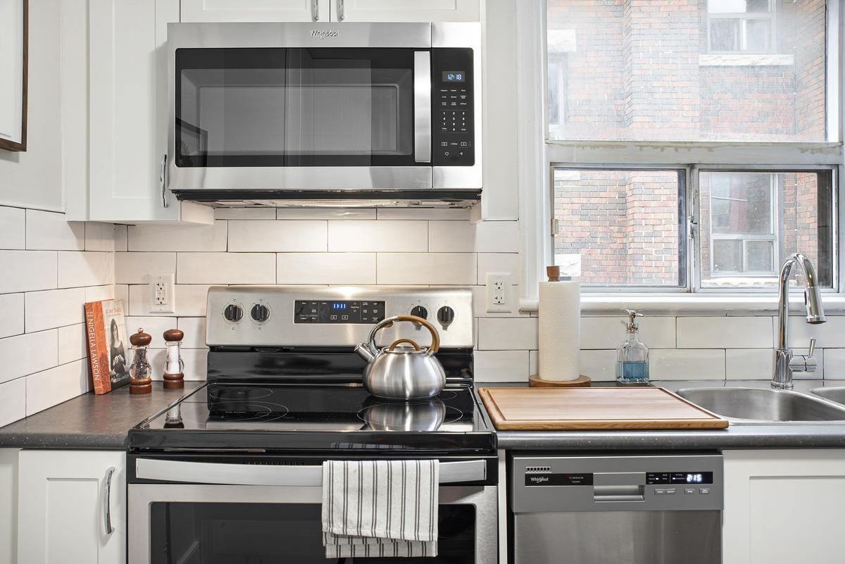 113-123 Emerald St. S. - Photo 5 of 16