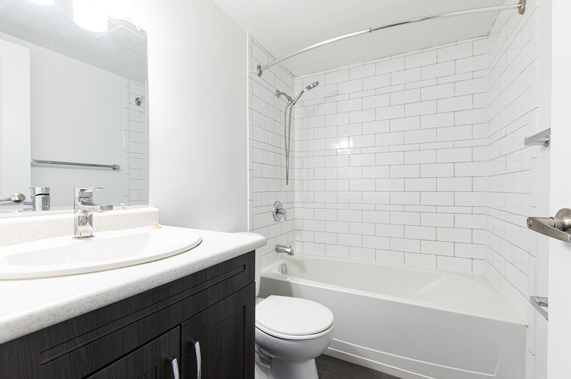 236 Duke St. - Photo 6 of 11