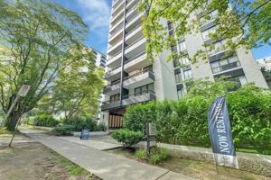 featured image of 1348 Barclay St