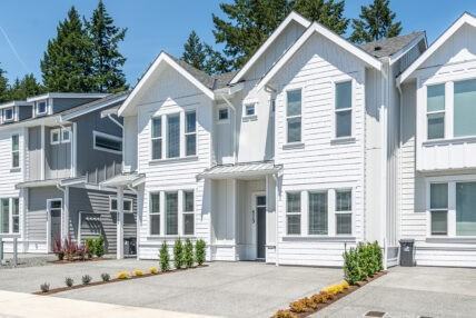 Bear Mountain Townhomes - Photo 6 of 21