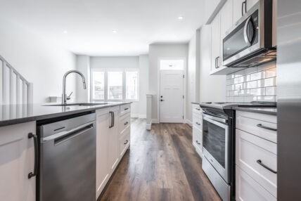 Bear Mountain Townhomes - Photo 7 of 21