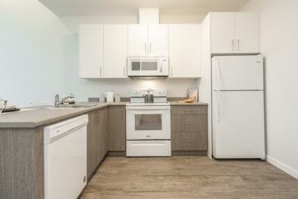 Hatley Apartments - Photo 3 of 29