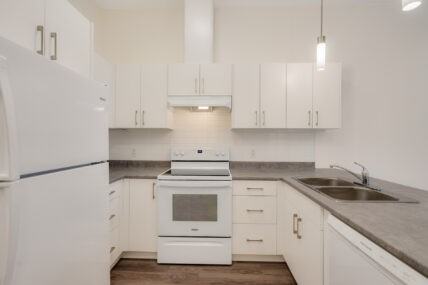 One Tree Meadow Apartments - Photo 6 of 22