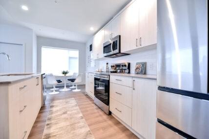 Radius at Royal Oak Apartments - Photo 3 of 21