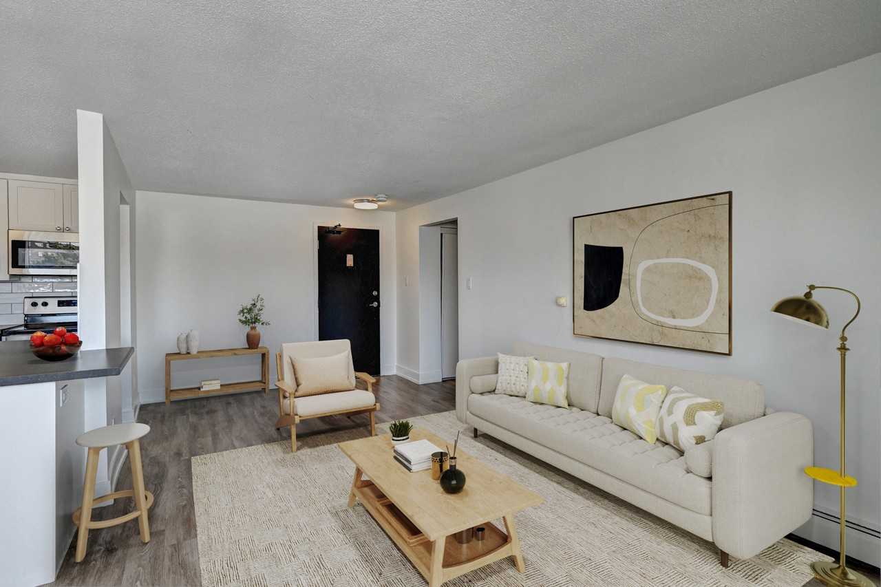 39 Willow Rd - Photo 7 of 50