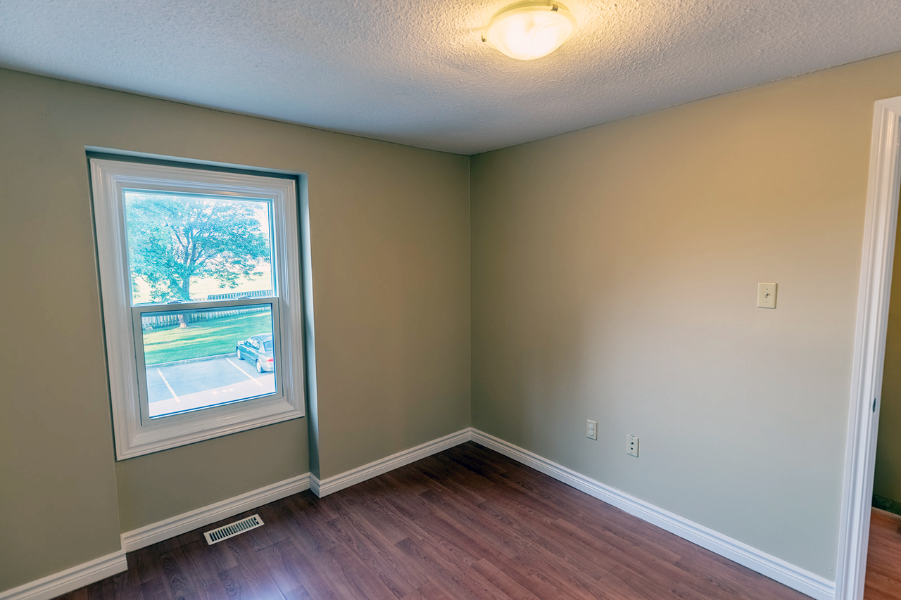 7591 Scholfield Road - Photo 7 of 25