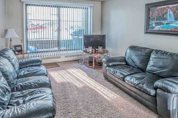 Luminere Apartments - Photo 5 of 16