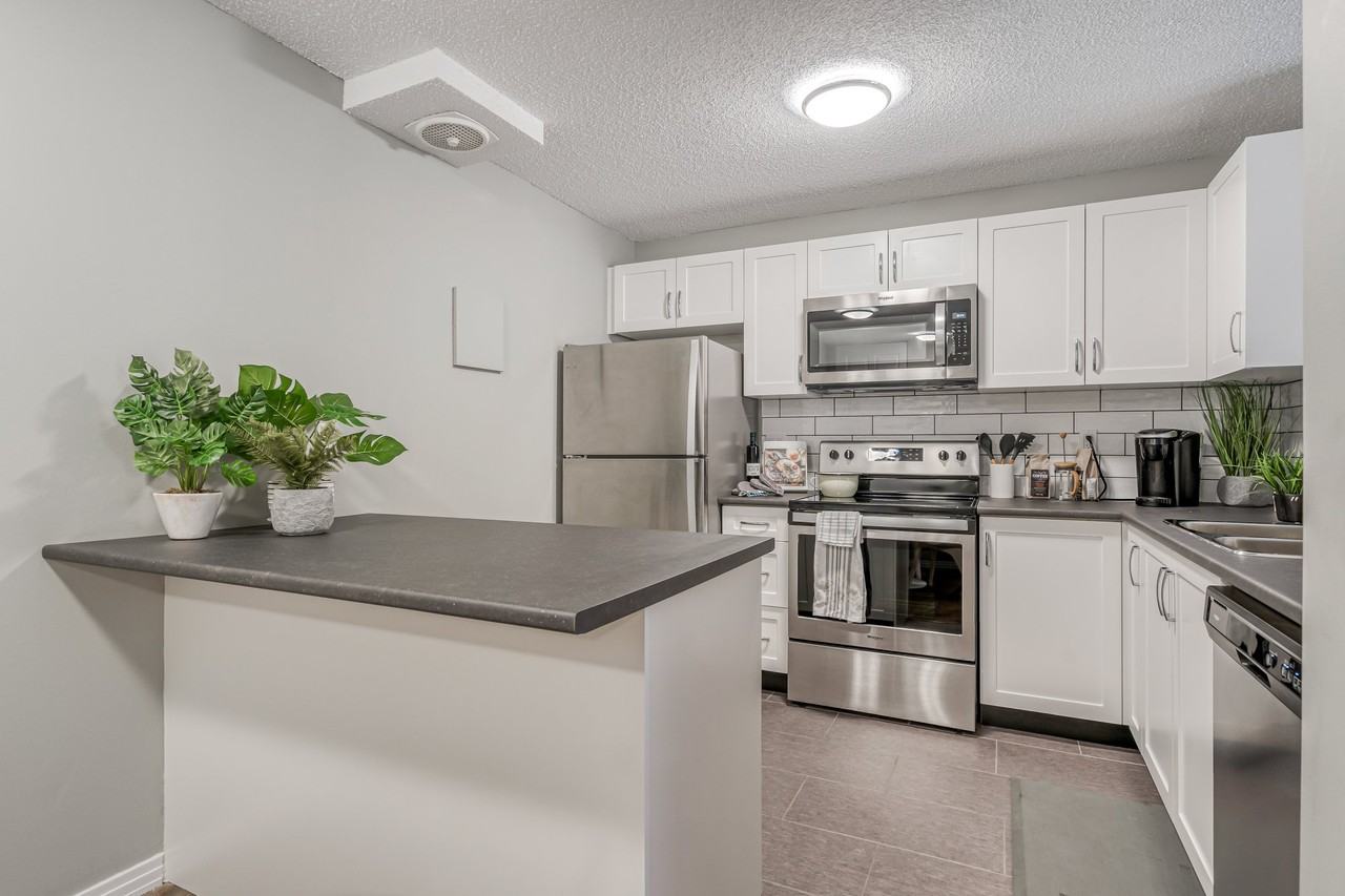 Calgary Grier Place - Photo 4 of 16