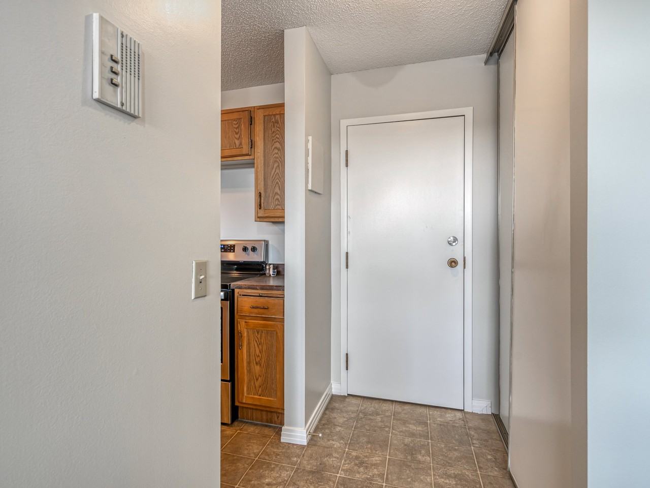 Calgary Grier Place - Photo 6 of 16