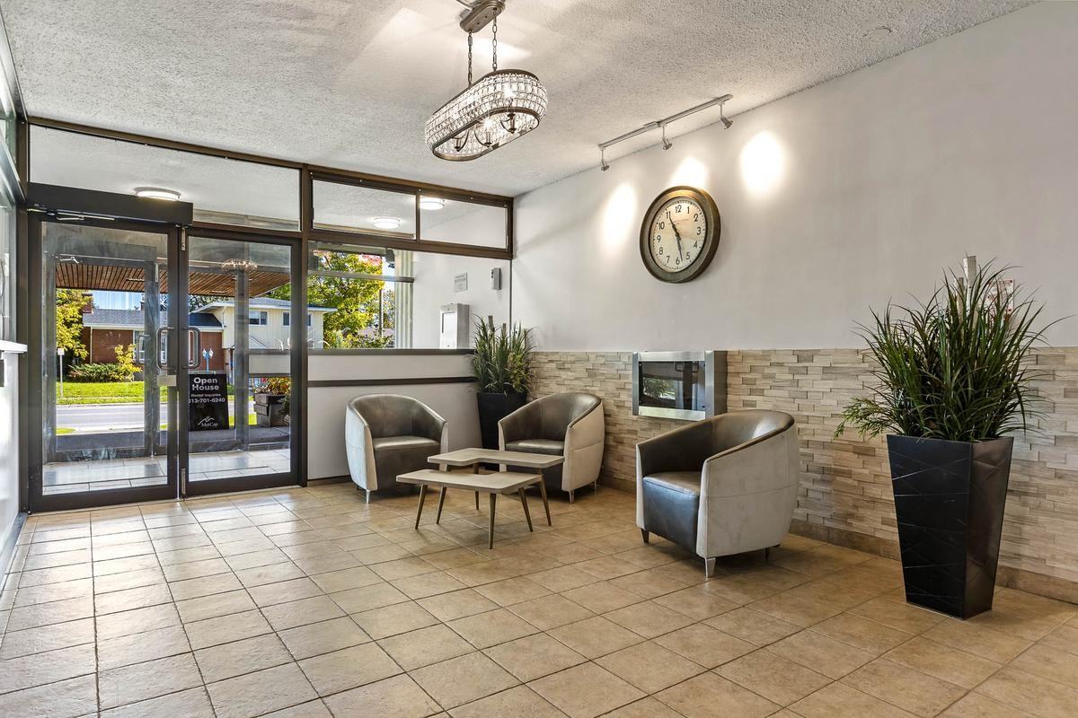 2181 Navaho Drive - Photo 5 of 19