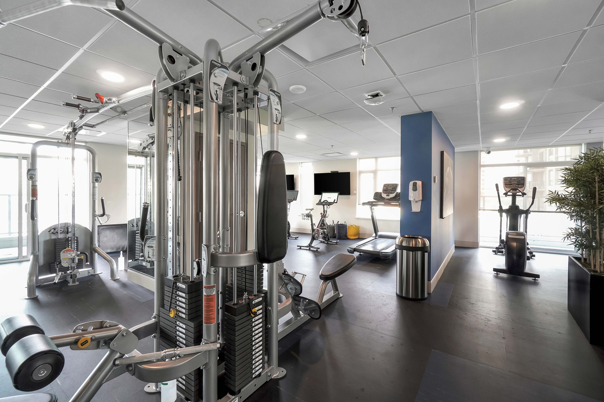 Aqua at Plaza 88 - Photo 7 of 32