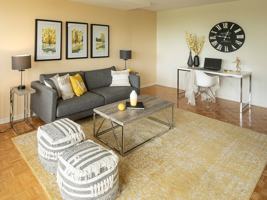 featured image of 1071 Ambleside Dr