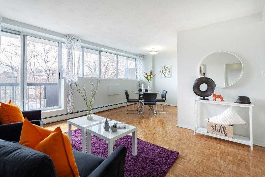 Kingsview Apartments - Photo 2 of 18