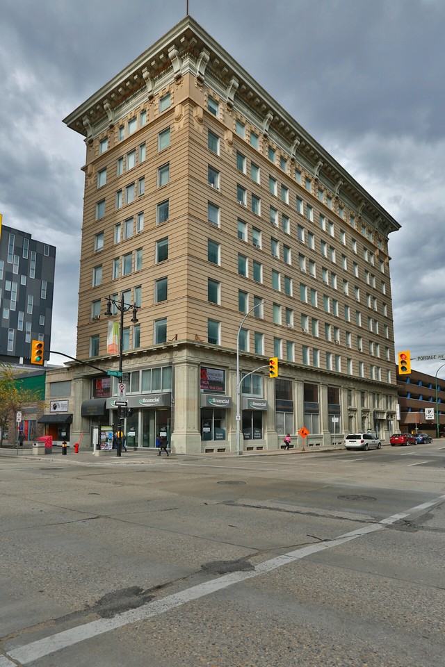The Sterling Window Lofts - Photo 5 of 36