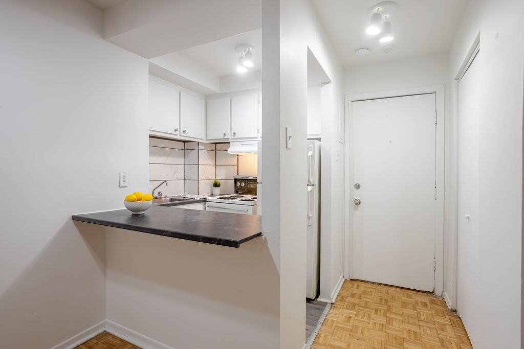 10150 Lajeunesse - Photo 4 of 17