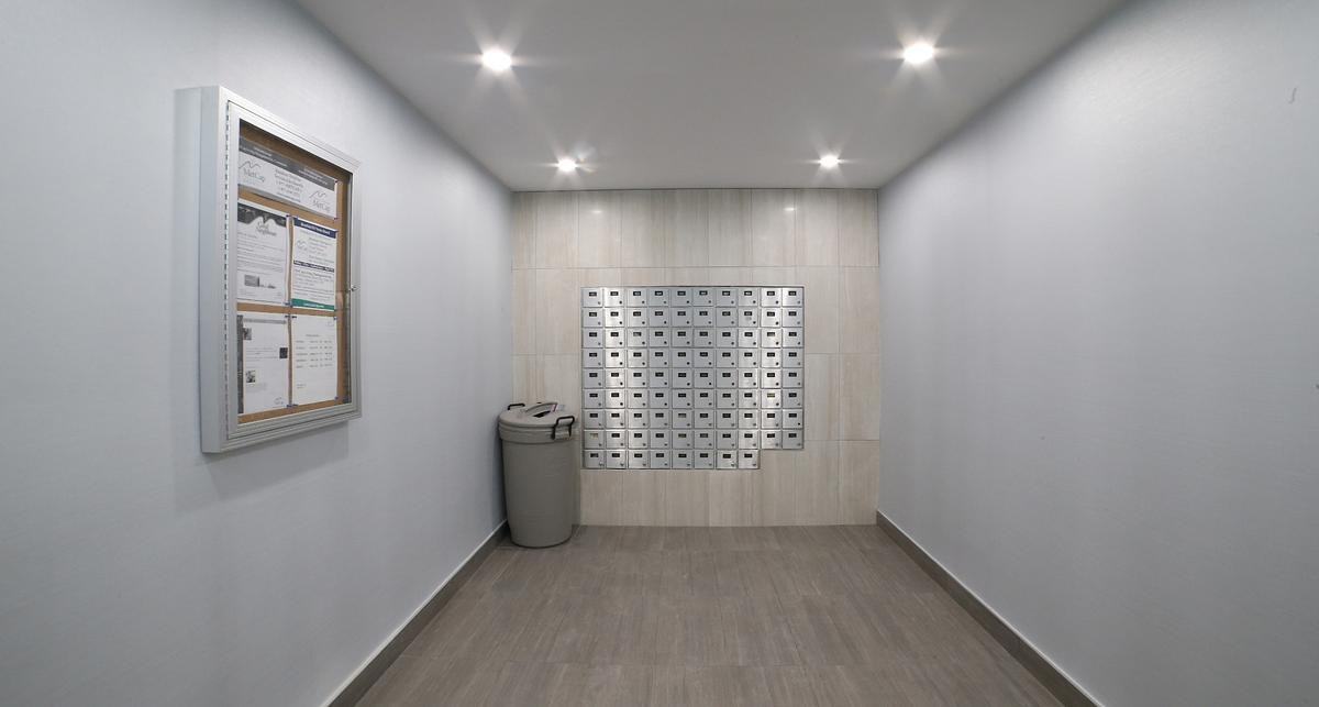 75 Silver Springs Boulevard - Photo 3 of 23