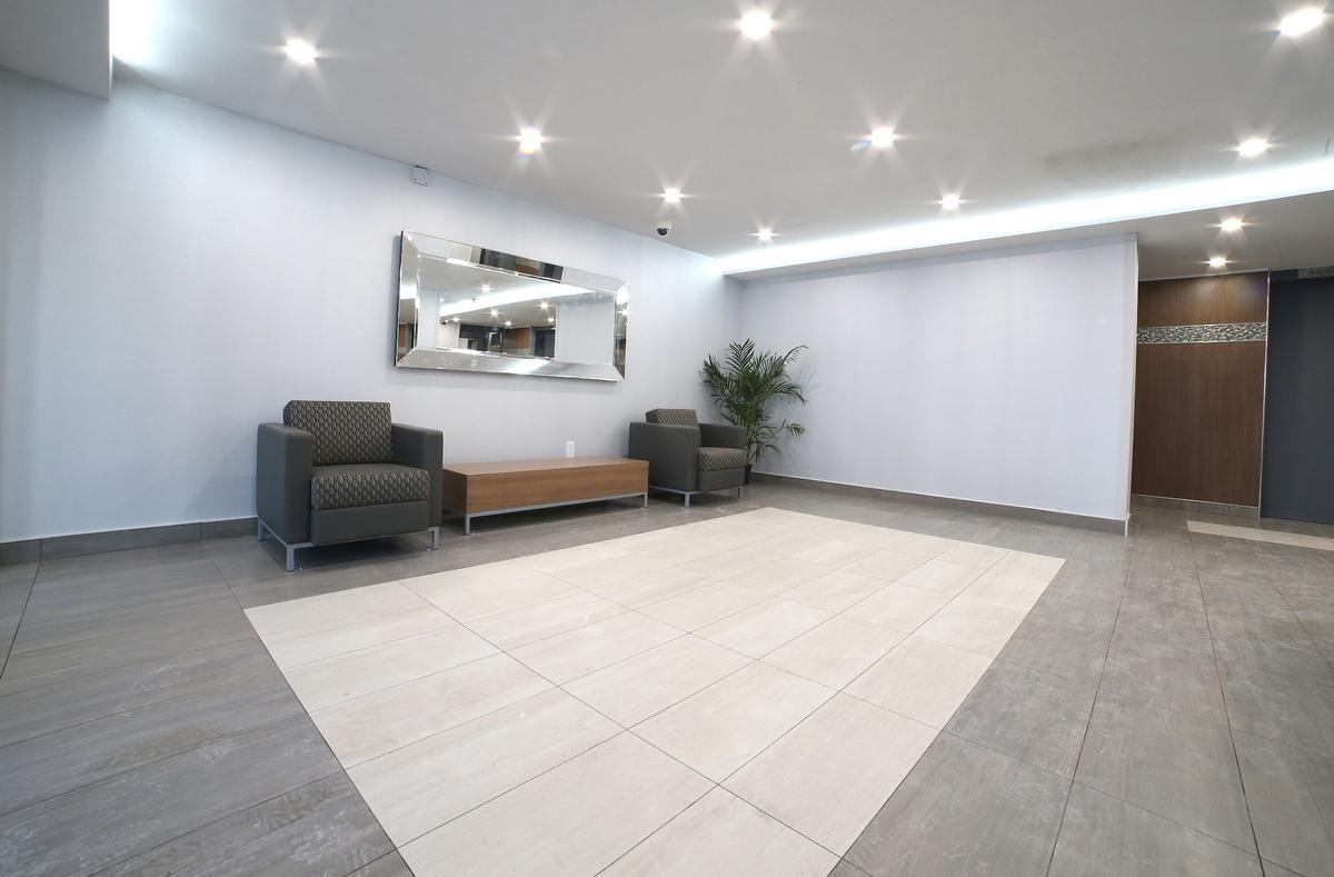 75 Silver Springs Boulevard - Photo 6 of 23